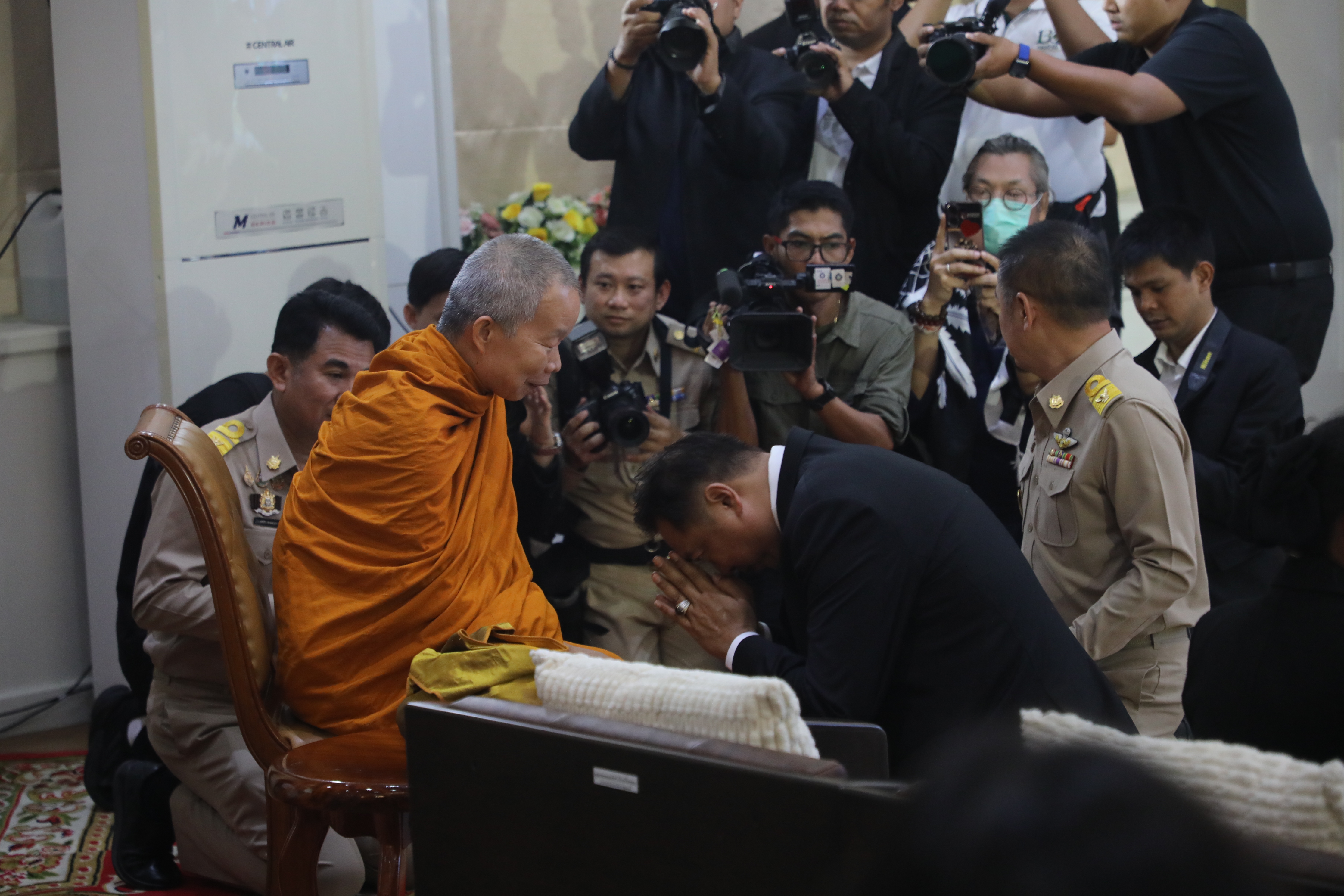 title - ส.ป.ก. เข้าร่วมงานวันสถาปนากรมป่าไม้ครบรอบ 130 ปี และรับมอบเครื่องหมายเชิดชูเกียรติ 